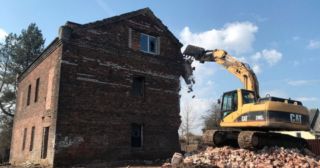Демонтаж кирпичного дома Елабуга, цена от 2986 руб.
